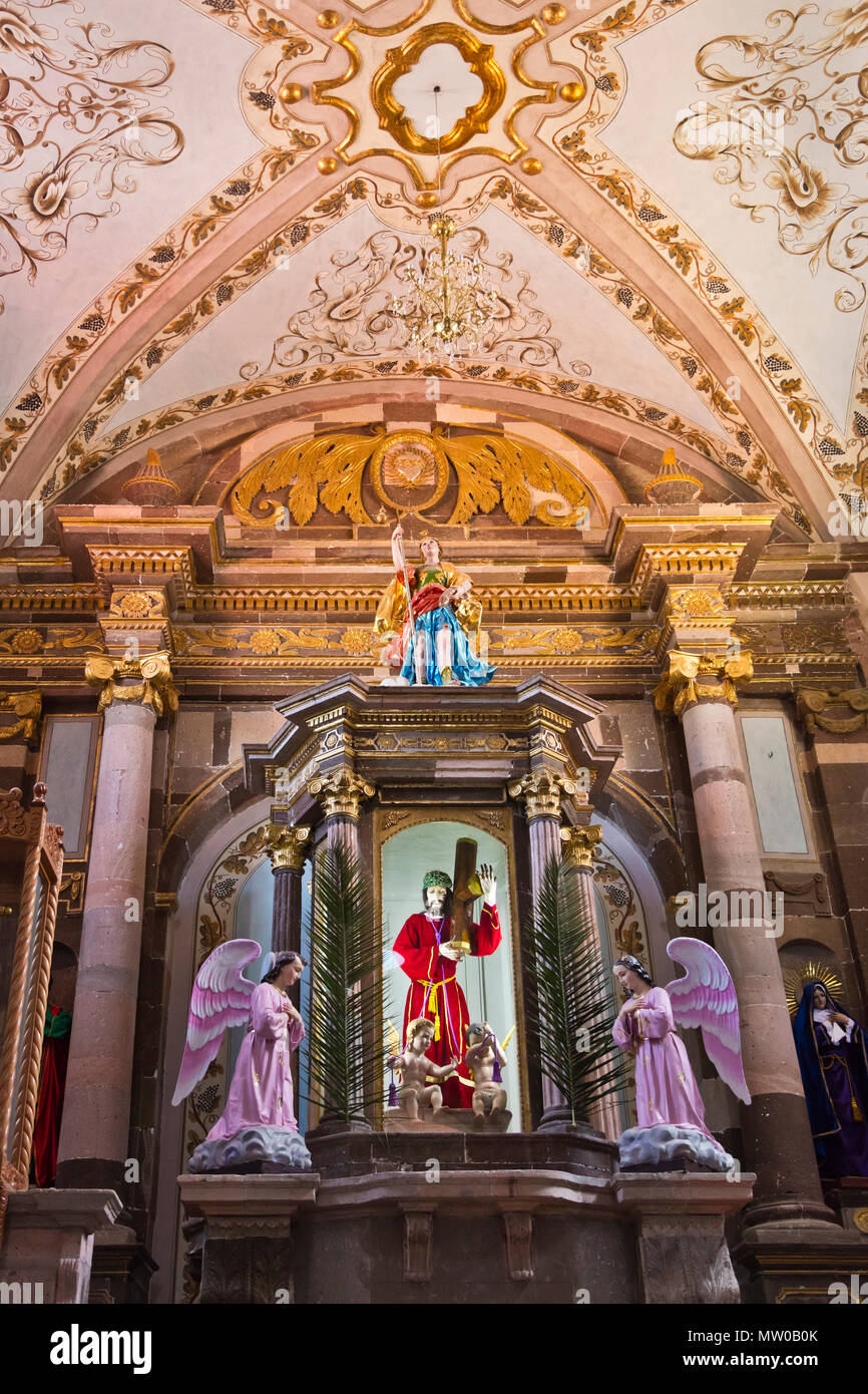 Eine Statue von Jesus Christus in der KIRCHE SAN RAFAEL ist auf Anzeige für Ostern - San Miguel de Allende, Mexiko Stockfoto