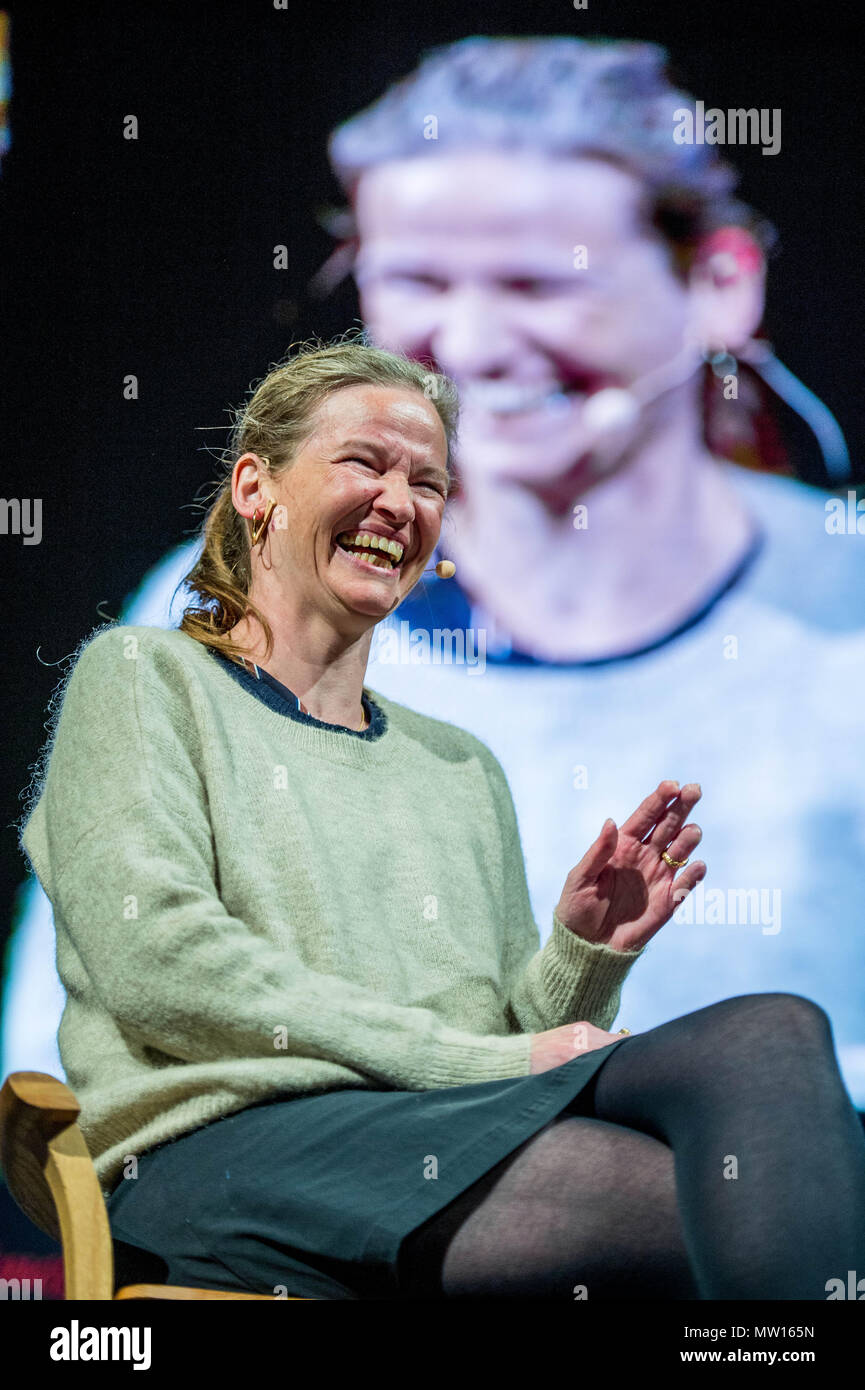 Mittwoch, 30. Mai 2018 Im Bild: Rikke Schmidt Wimmer Re: 2018 Hay Festival statt Heu Wye, Powys, Wales Stockfoto