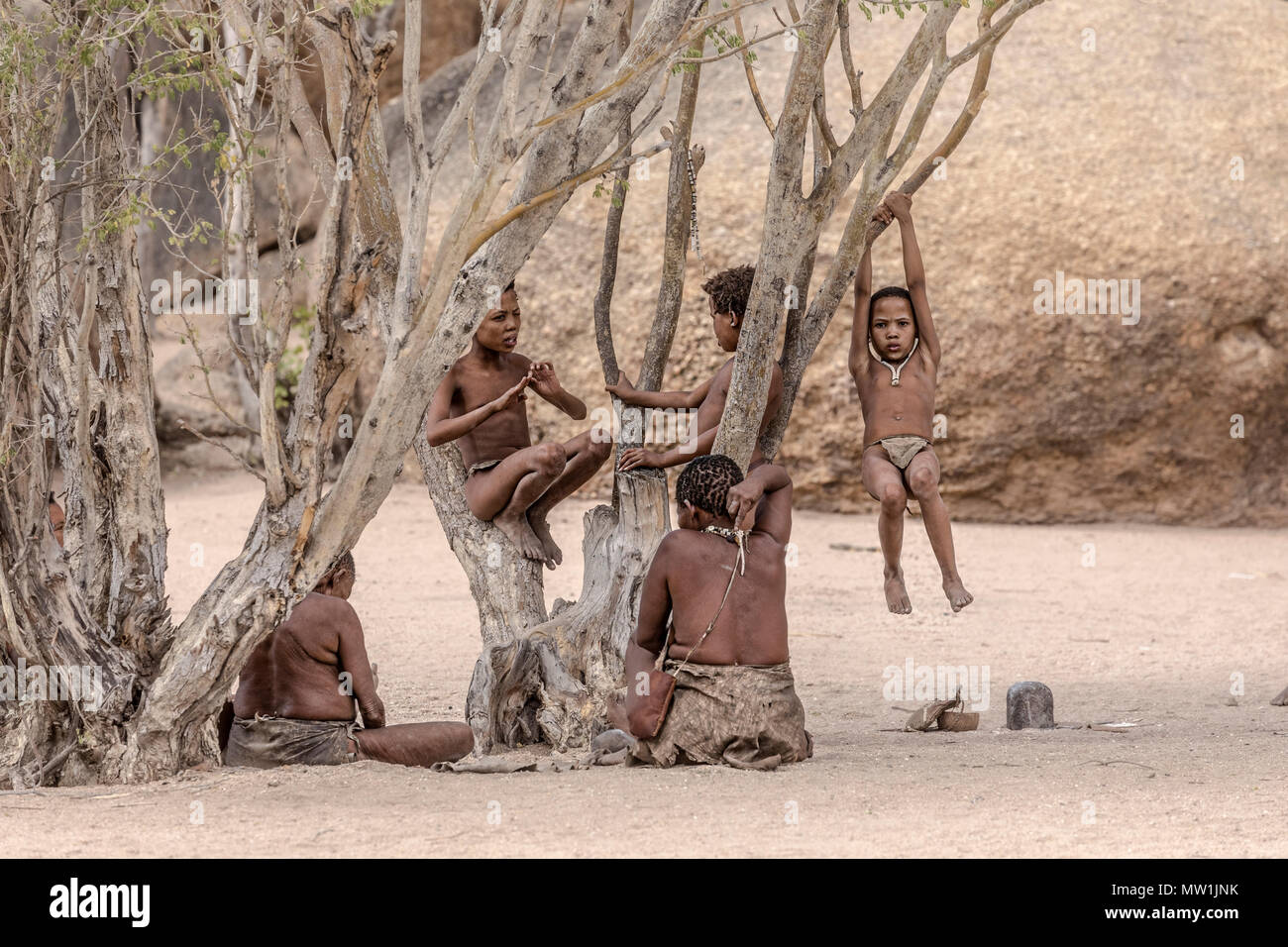 San, lebendiges Museum, Omandumba, Damaraland, Namibia, Afrika Stockfoto