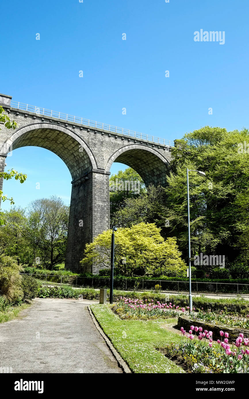 Trenance Viadukt in einem denkmalgeschützten Struktur in Newquay Cornwall. Stockfoto