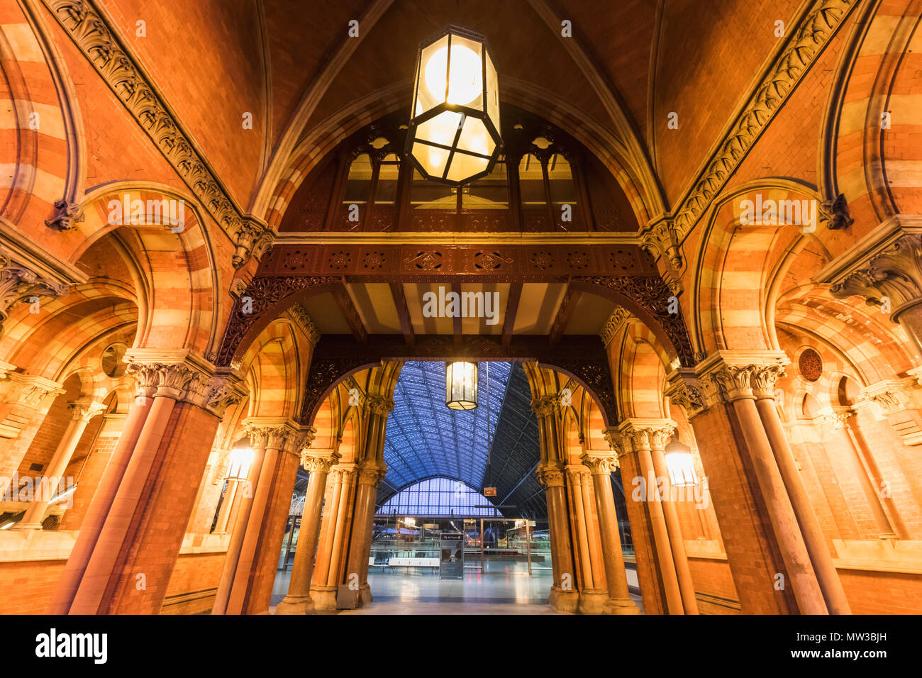England, London, Kings Cross, St. Pancras Bahnhof Stockfoto
