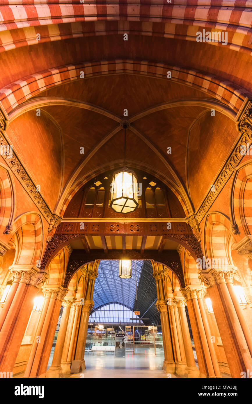 England, London, Kings Cross, St. Pancras Bahnhof Stockfoto