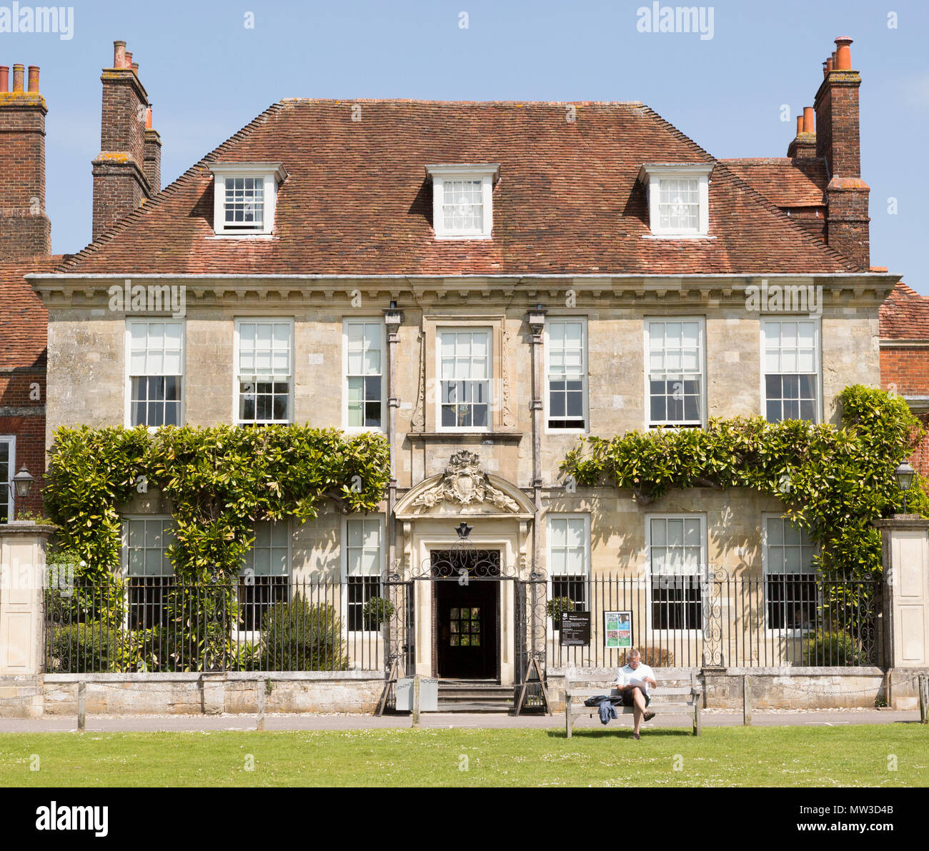 Achtzehnten Jahrhundert georgianische Architektur von Mompesson House,  Kathedrale, Salisbury, Wiltshire, England, Großbritannien Stockfotografie -  Alamy