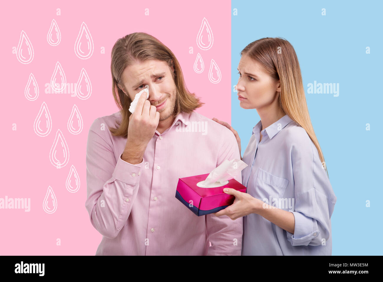 Emotionale Menschen weinen und seine Frau ihn unterstützen. Stockfoto