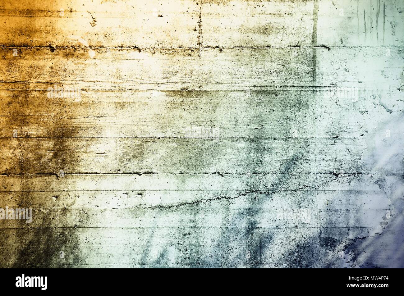 Concrete Floor Footprint Stockfotos und -bilder Kaufen - Alamy