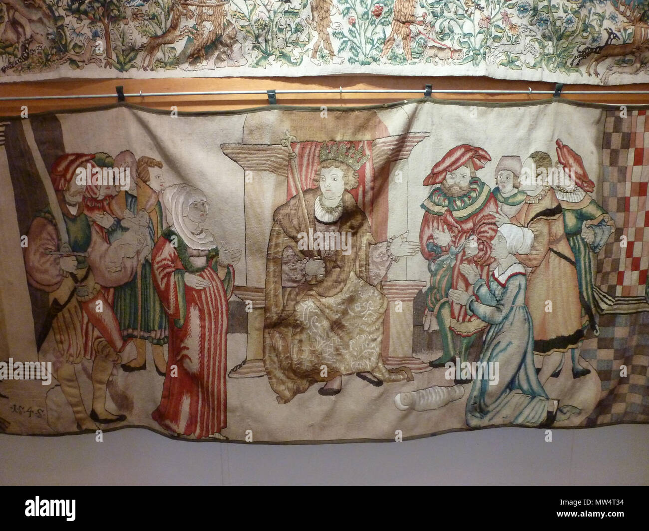 . Français: Tapisserie dite "Le jugement de Salomon "de Saint-Jean-Saverne. zweiten Hälfte des 16. Jahrhunderts - 1545. Paralacre 587 Tapisserie" Le jugement de Salomon" 06. Stockfoto