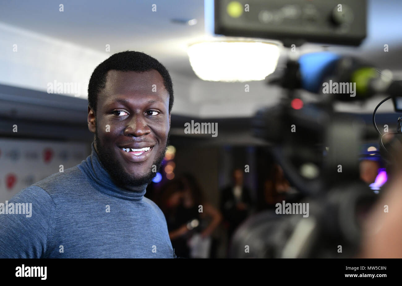 Stormzy während der 63. jährlichen Ivor Novello Awards am Songwriting Grosvenor House in London. Bild Datum: Donnerstag, 31 Mai, 2018. Siehe PA Geschichte showbiz Novello. Foto: Ian West/PA-Kabel Stockfoto