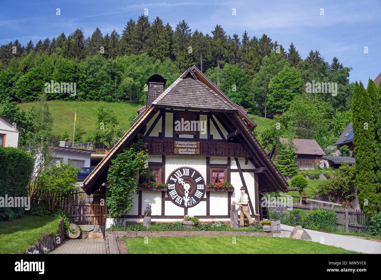 Erste weltgrößte Kuckucksuhr in Schonach, Schwarzwald, Baden-Württemberg, Deutschland, Europa Stockfoto