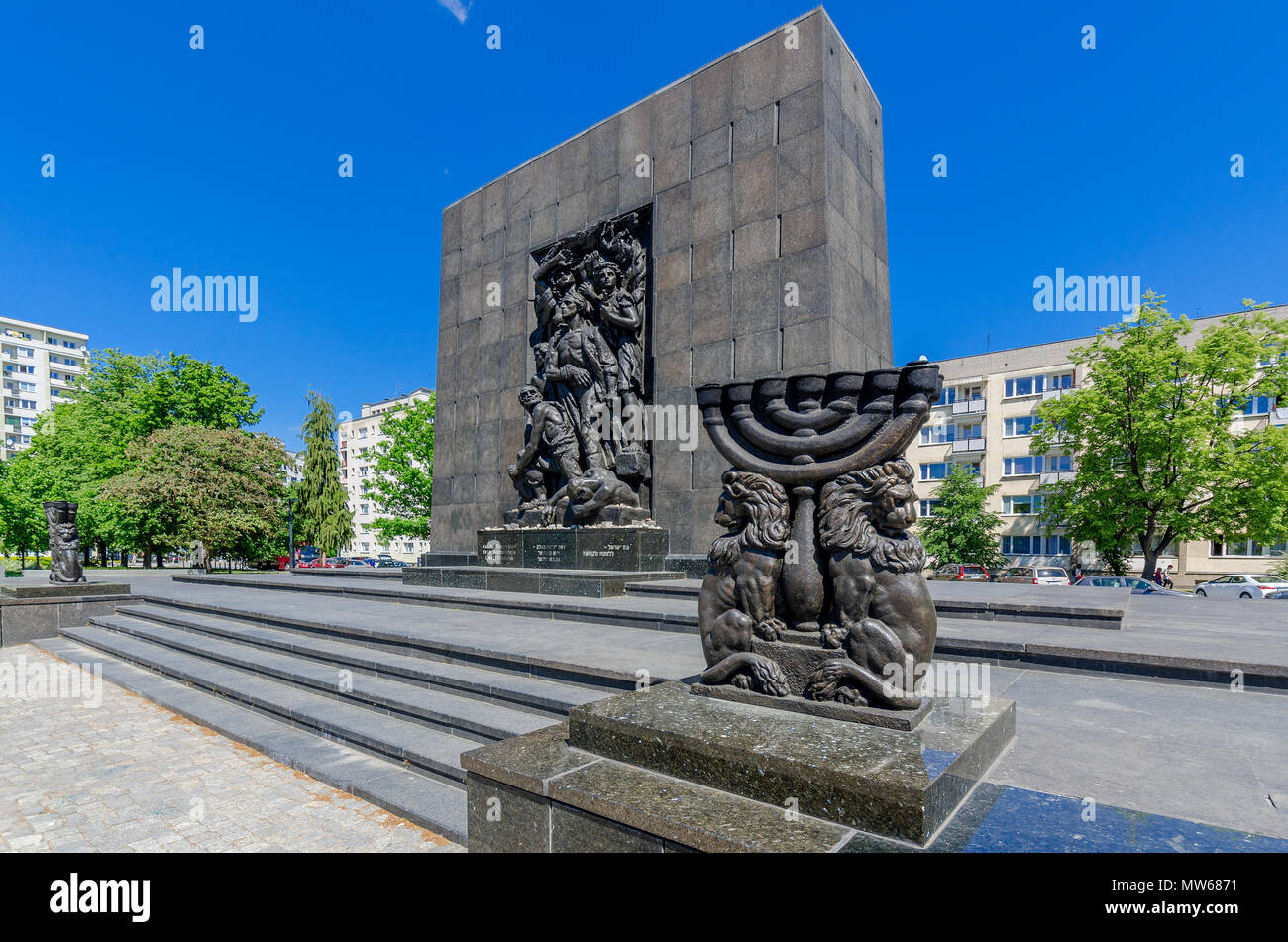 Warschau, Polen. Das Denkmal für die Ghetto Helden, entworfen von Natan Rapaport. Stockfoto