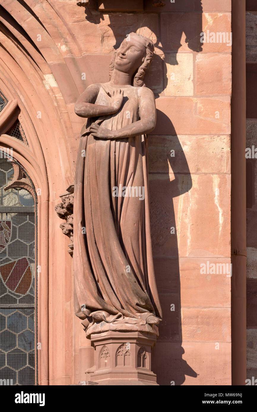 Basel, Münster (Basler Münster), Westfassade, törichte Jungfrau, um 1280/1285 Stockfoto