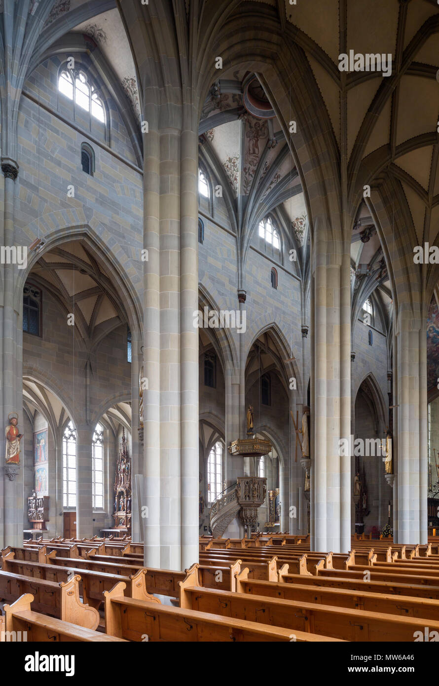 Überlingen, Stadtpfarrkirche St. Nikolaus, Blick aus dem südlichen Seitenschiff ins Mittelschiff Stockfoto