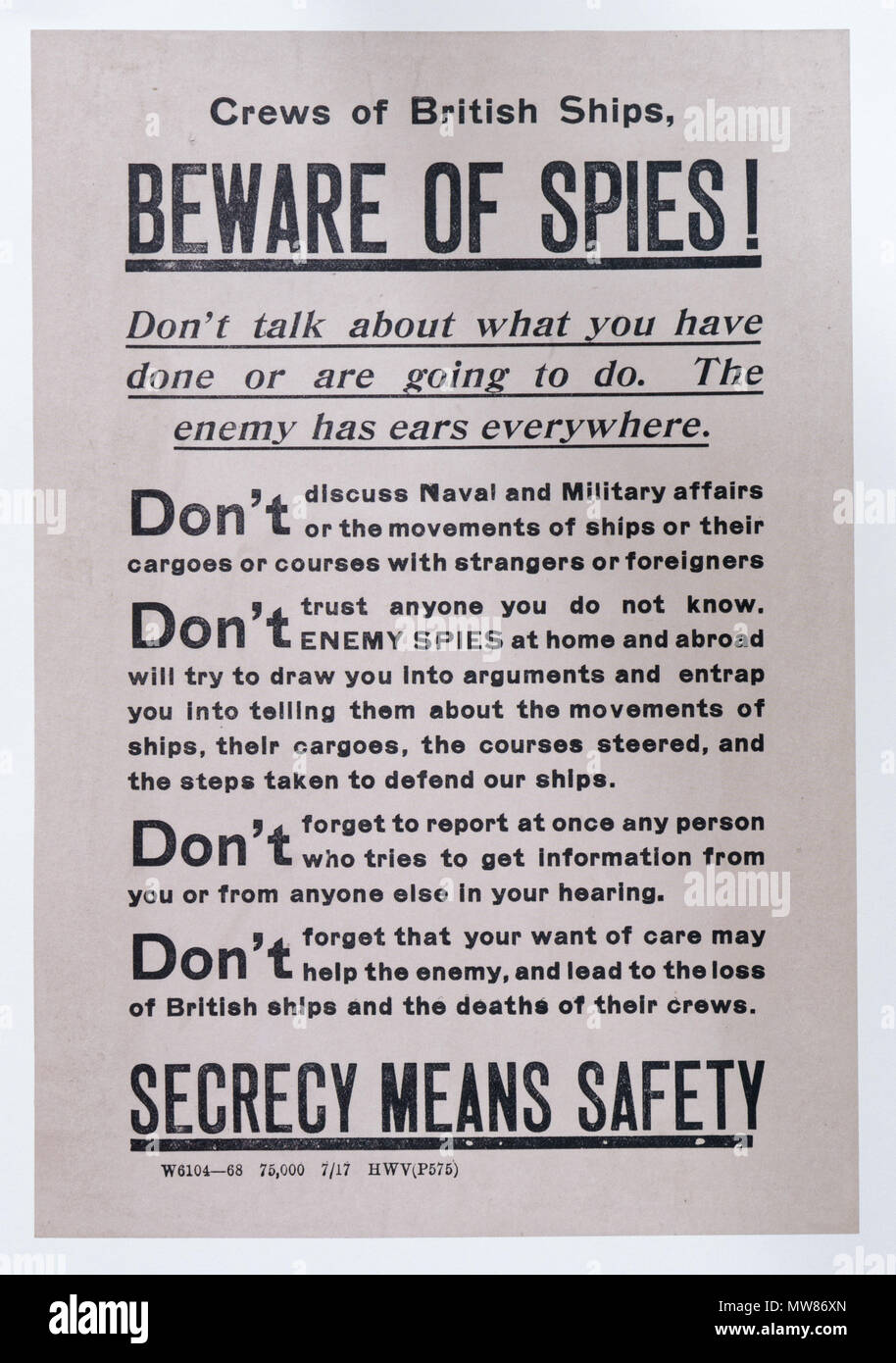 Eine britische Ersten Weltkrieg Plakat Rueckstrom von Besatzungen der Schiffe zu Vorsicht vor Spionen Stockfoto