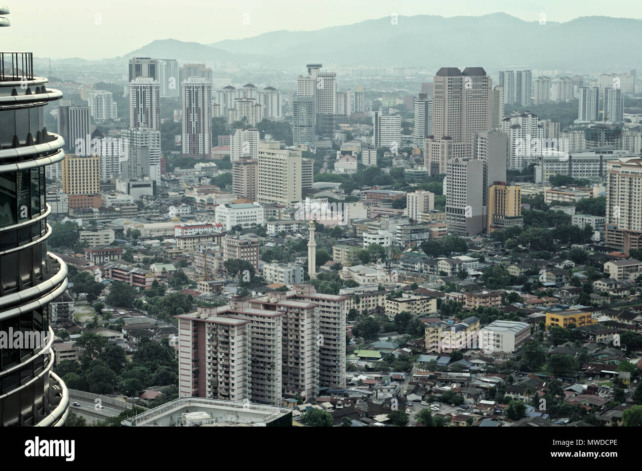 Von Kuala Lumpur Petronas Twin Towers Skybridge 170 Meter über dem Boden, Malaysia Stockfoto