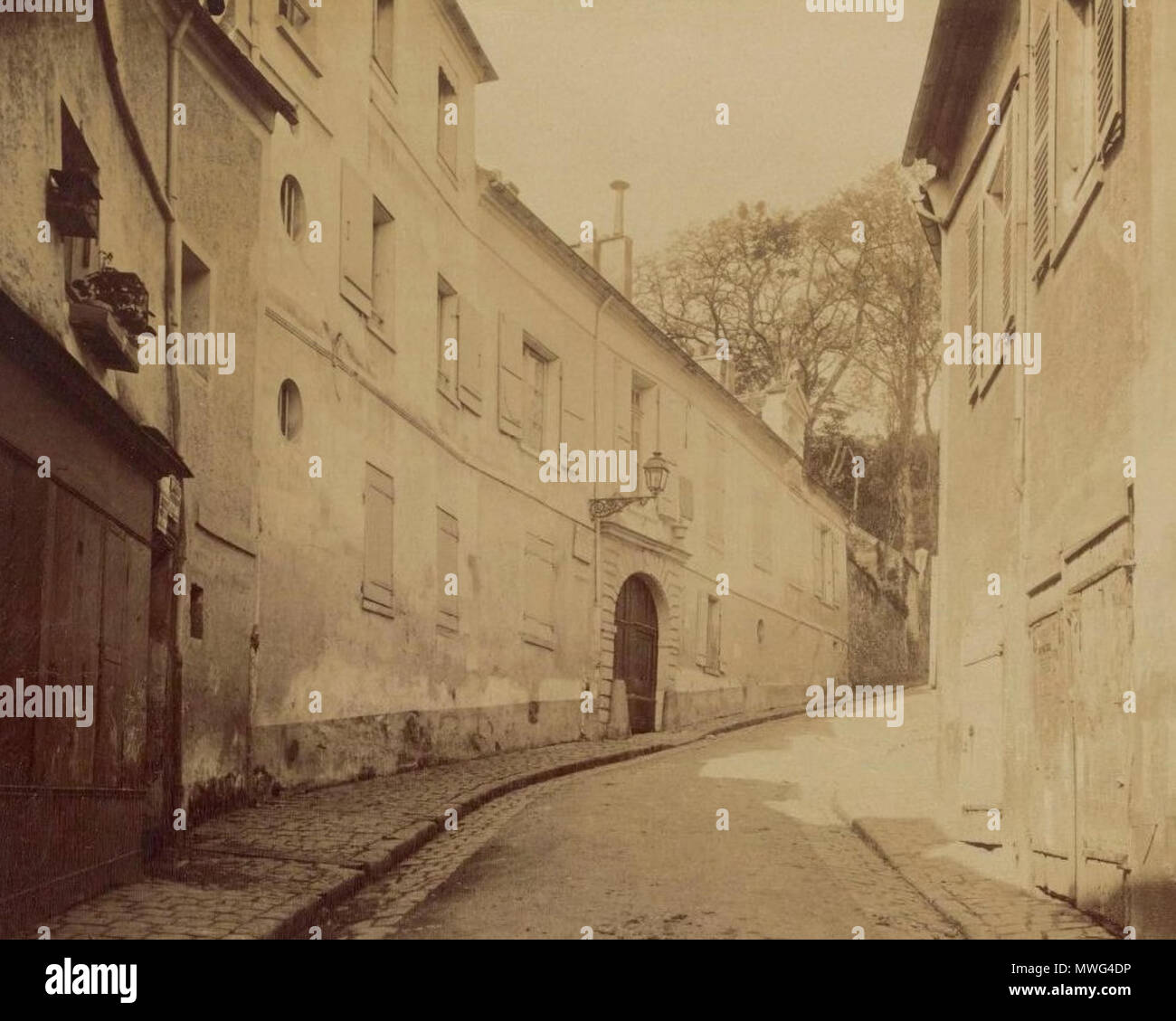 355 Rue de la Couronne à Issy-les-Moulineaux avant démolition sa Stockfoto