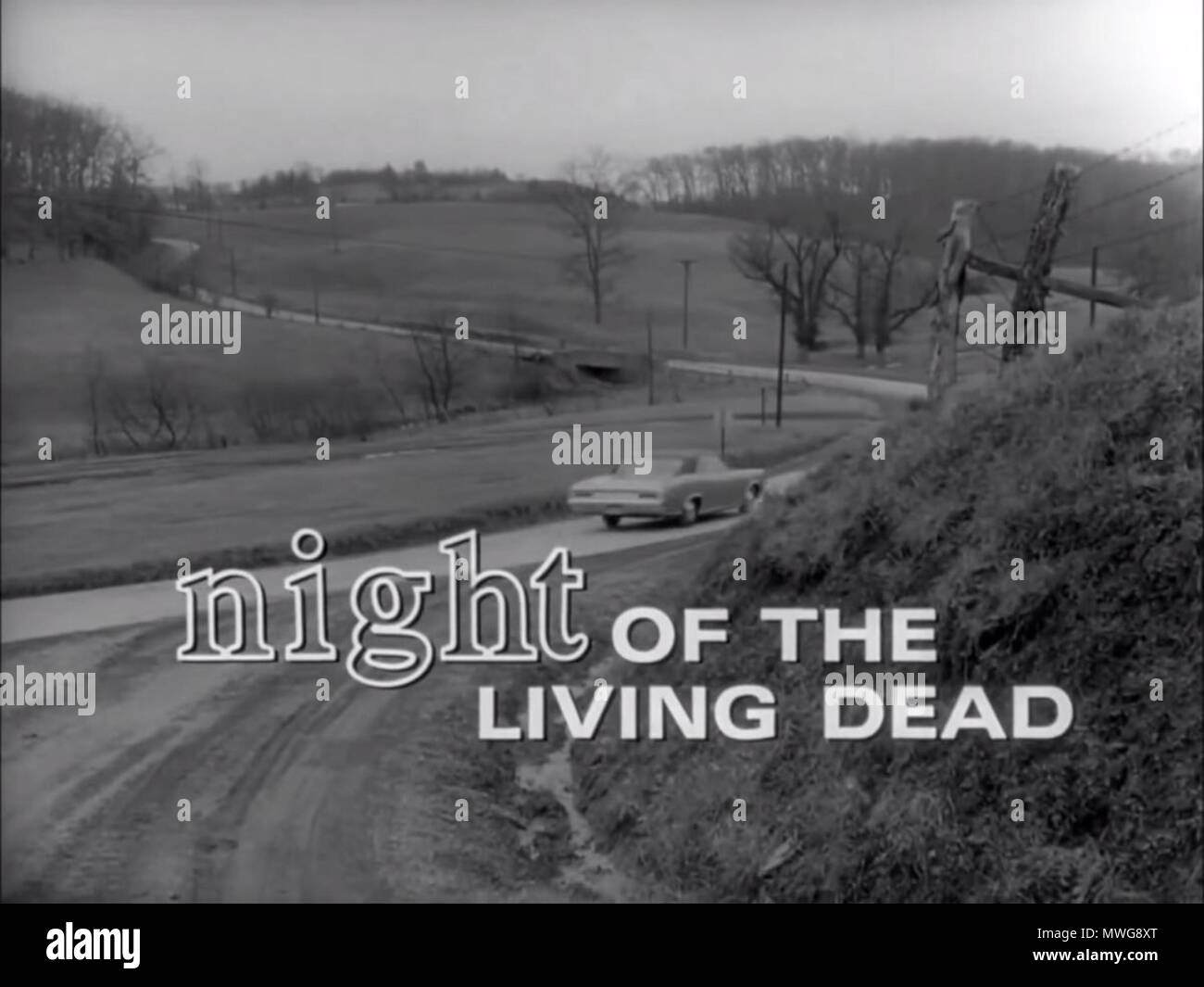 . Englisch: Title card von George Romeros "Nacht der lebenden Toten'. 13 Juli 2014, 00:37:29. George Romero 374 Livingdead Stockfoto