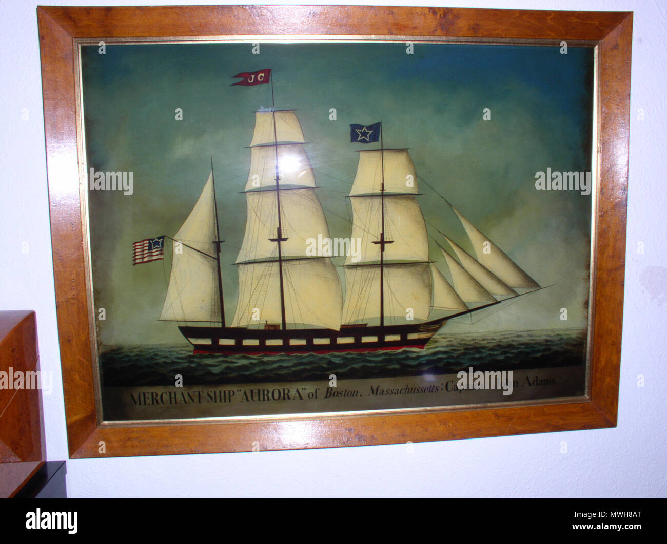 . English: Foto eines sogenannten Kapitänsbildes, des Handelsschiffes AURORA von Boston 1897 als Hinterglassbild gemalt von einem unbekannten Künstler. 1897 Foto von 20.09.2008. Unbekannter Künstler 412 Merchant-Ship - Aurora von Boston Stockfoto