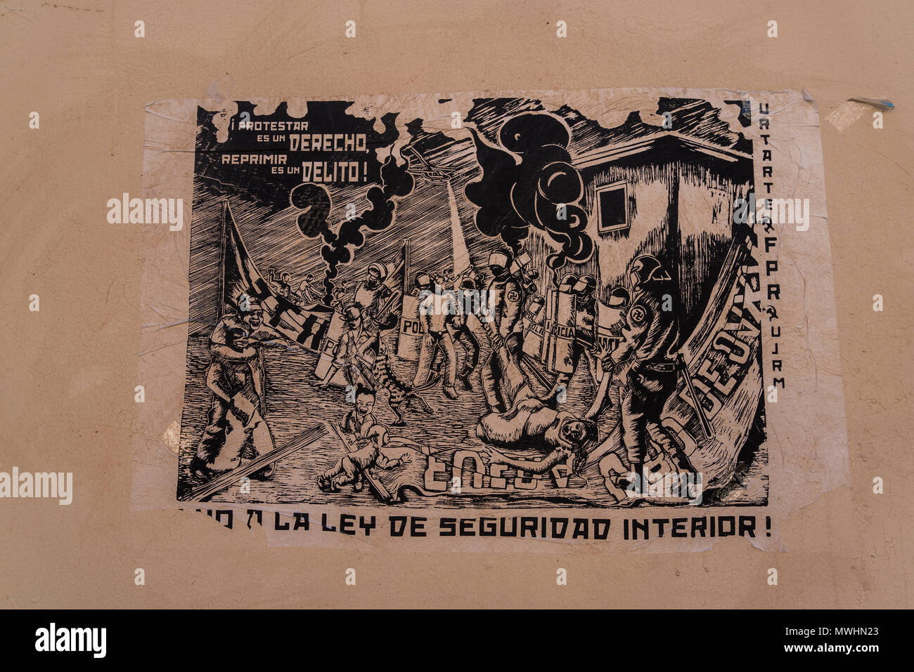 Kommunistischen Partei Plakate auf der Straße Wall, Oaxaca, Mexiko Stockfoto