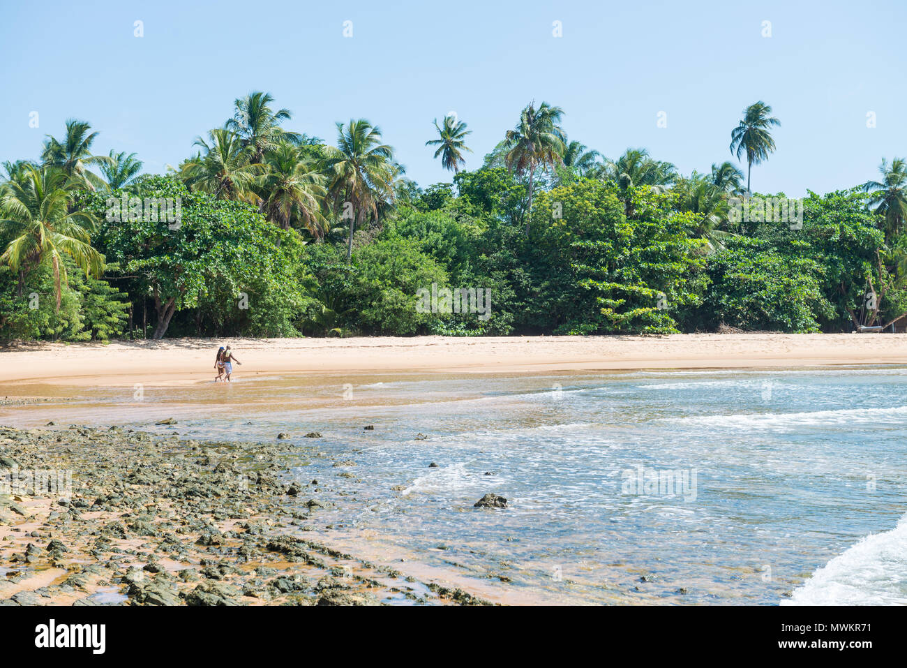 Itacaré, Brasilien - Dezember 8, 2016: Paradise Beach an einem schönen sonnigen Tag als Hintergrund Stockfoto