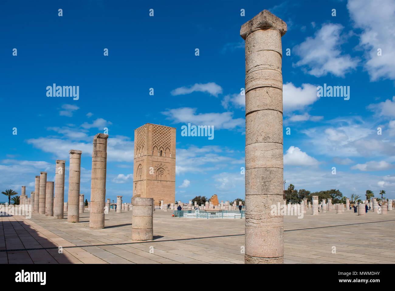 Tour Hassan Rabat Marokko Stockfotografie - Alamy