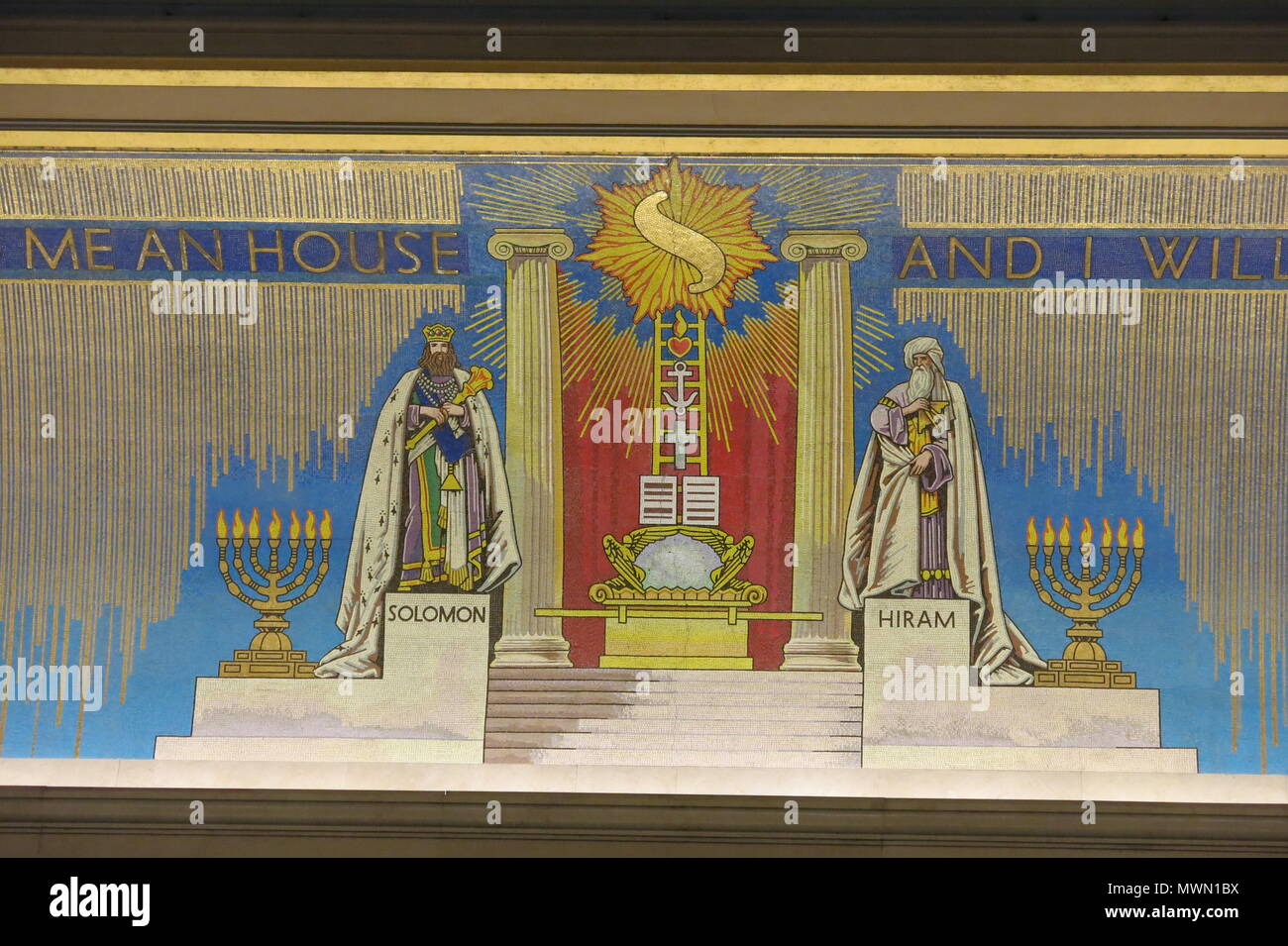 Mosaik Panel der Darstellung die Lade des Bundes, Jacob's Ladder und der König Salomo; Ostseite der Hohlkehlen im Grand Temple, Freimaurer Hall Stockfoto