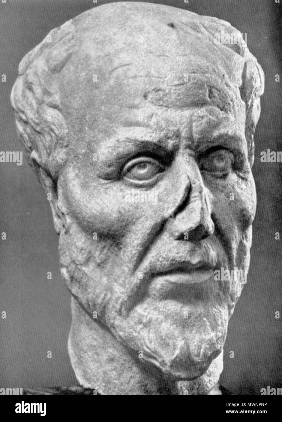 Englisch: Marmor Kopf. Ostia Antica, Museum, Inv. 68. Marmor Kopf durch den  Hals gebrochen. Untere Hälfte der Nase und der Rand der linken Ohr  beschädigt. Einer der vier Ableger, die alle