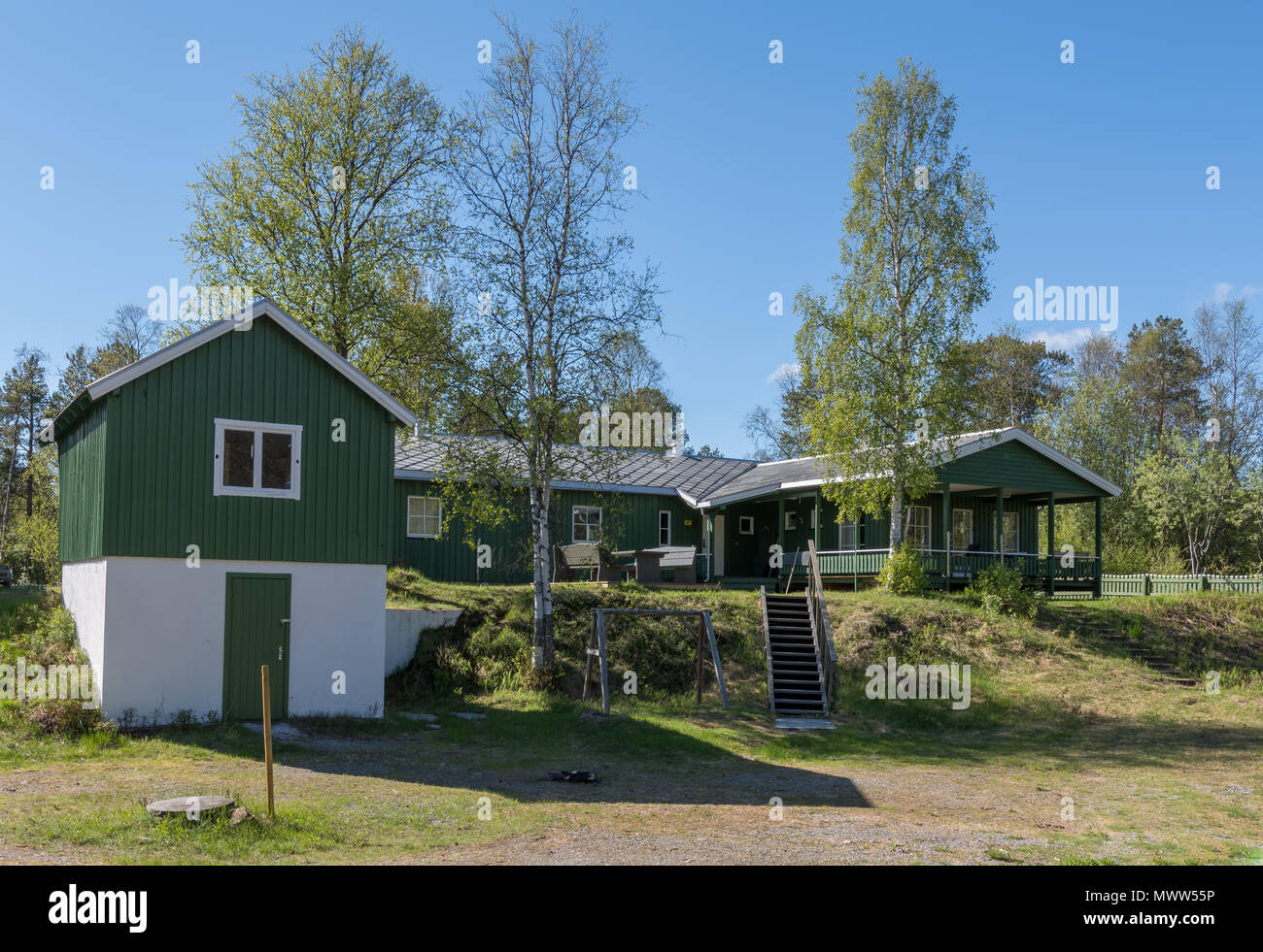 Trasti & Trigon Stengelsen Lodge, von Alta River, Altaelva in Alta, Norwegen. Stockfoto