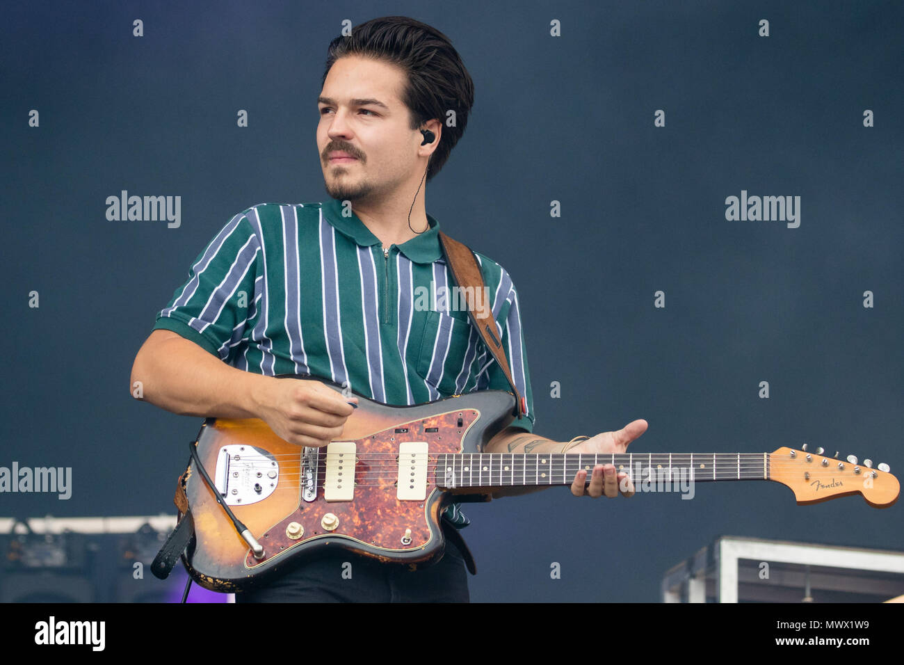 Nürnberg, Deutschland. 2. Juni 2018. Clemens Rehbein, Frontmann der deutschen Band milchig Chance, führt auf dem Open-Air-Festival "Rock im Park". Foto: Daniel Karmann/dpa Quelle: dpa Picture alliance/Alamy leben Nachrichten Stockfoto