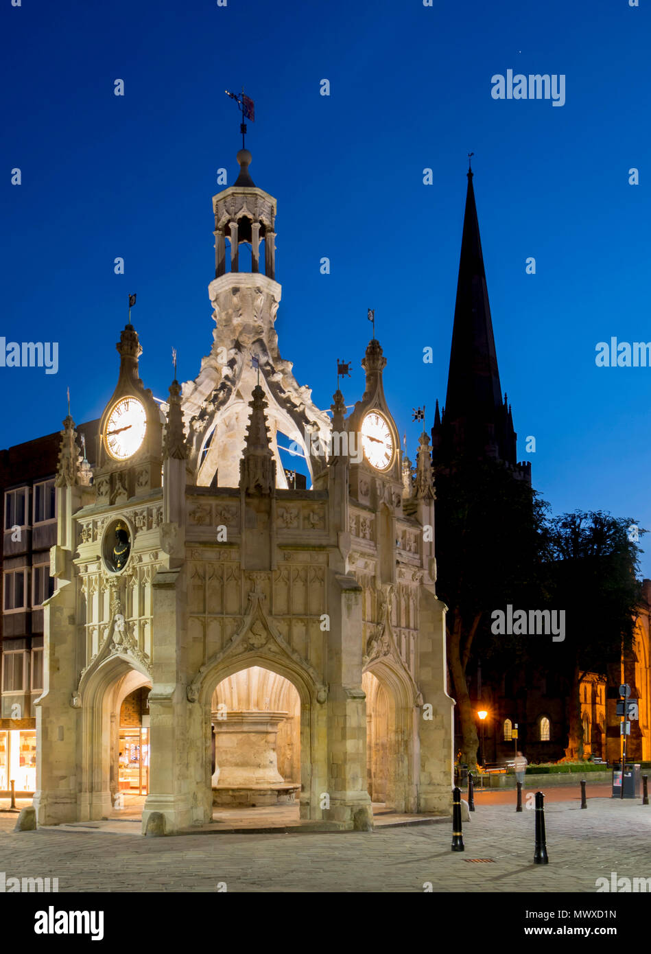 Chichester Markt Kreuz und Kathedrale Dämmerung, Chichester, West Sussex, England, Vereinigtes Königreich, Europa Stockfoto
