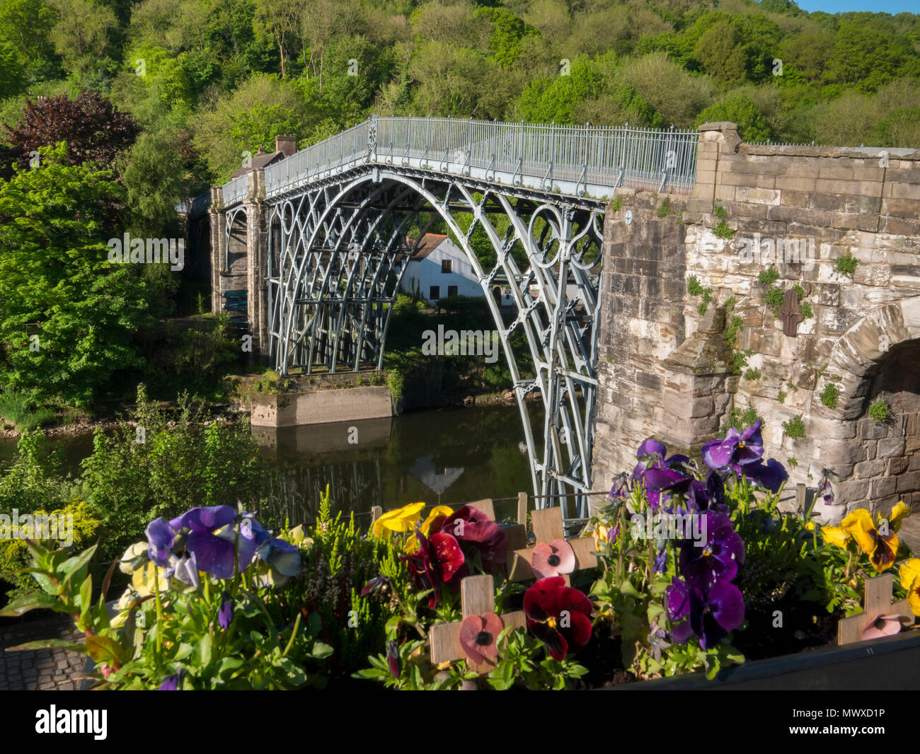 Historische Eiserne Brücke von Abraham Darby III, Ironbridge, Weltkulturerbe der UNESCO, Shropshire, England, Vereinigtes Königreich, Europa Stockfoto