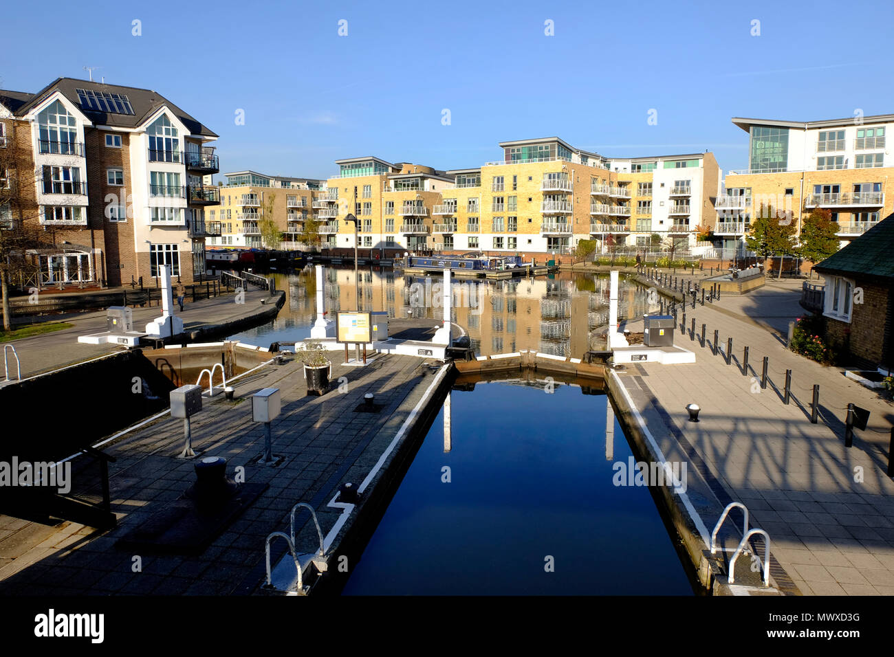 Brentford Lock und Canal, Brentford, London, England, Vereinigtes Königreich, Europa Stockfoto