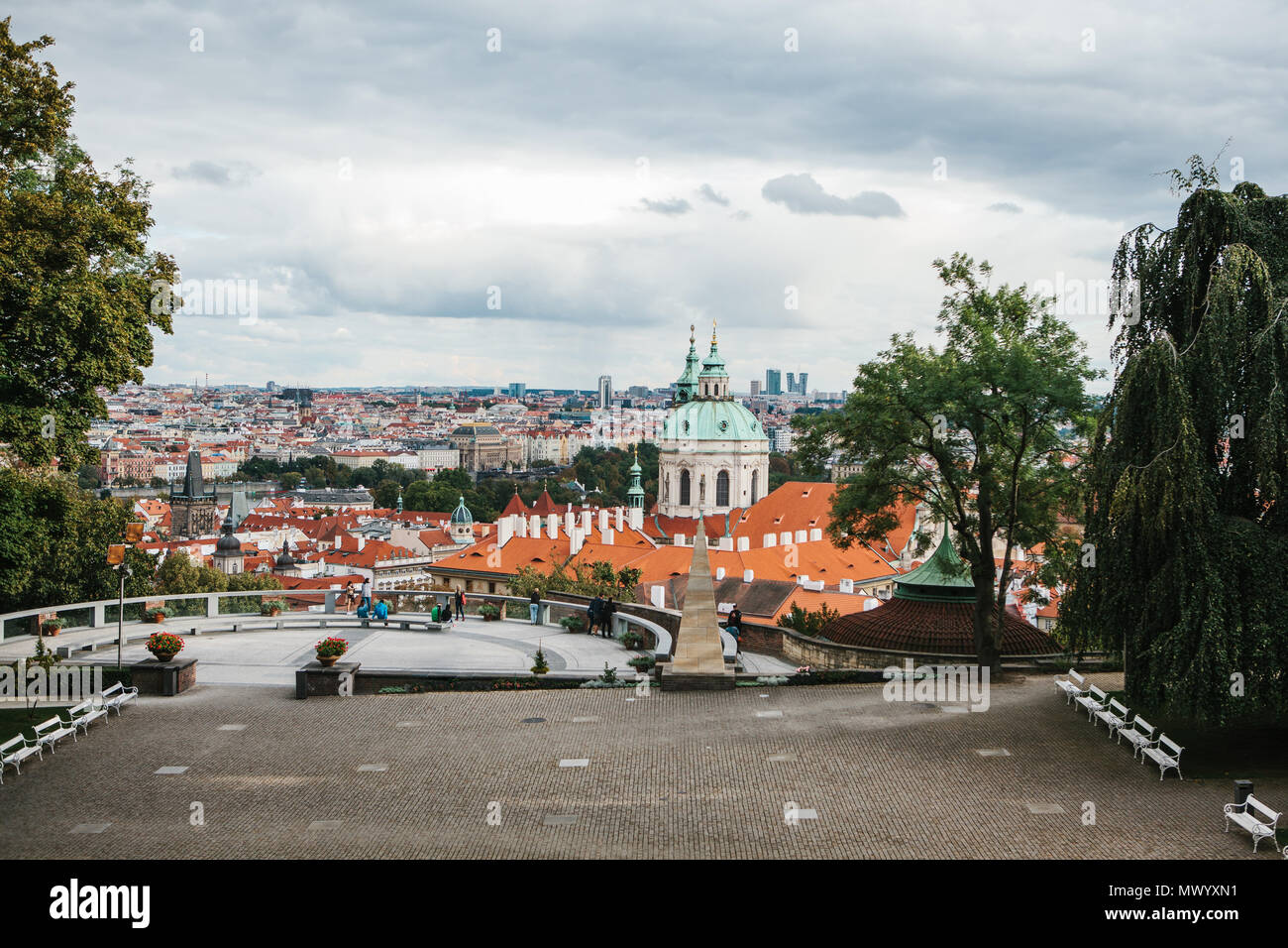Schöne Sicht auf die Architektur von Prag in der Tschechischen Republik. Prag ist eine der beliebtesten Orte für Touristen aus der ganzen Welt zu besuchen Stockfoto