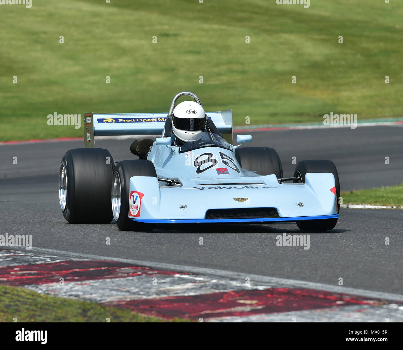 Chris Lillingston-Preis, Chevron B40, historische Formel 2, Masters Historic Festival, Brands Hatch, Mai 2018. Brands Hatch, Oldtimer, Classic Even Stockfoto