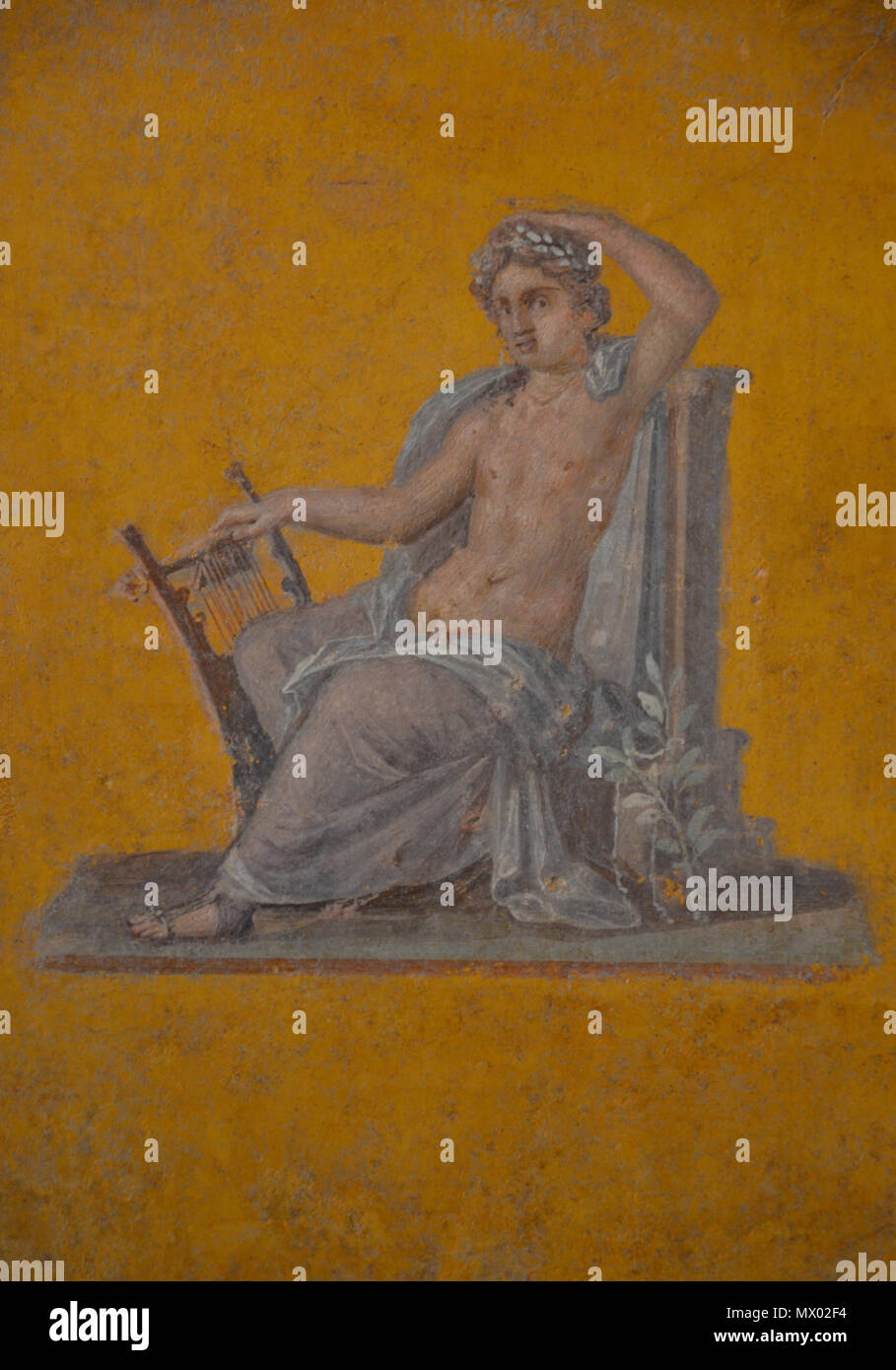 222 Fresco Fragments, Apollo, aus dem Haus der Julia Felix in Pompeji, 62-79 AD, Reich der Farbe. Aus Pompeji zu den südlichen Gallien, Musée Saint-Raymond Toulouse (15660025053) Stockfoto