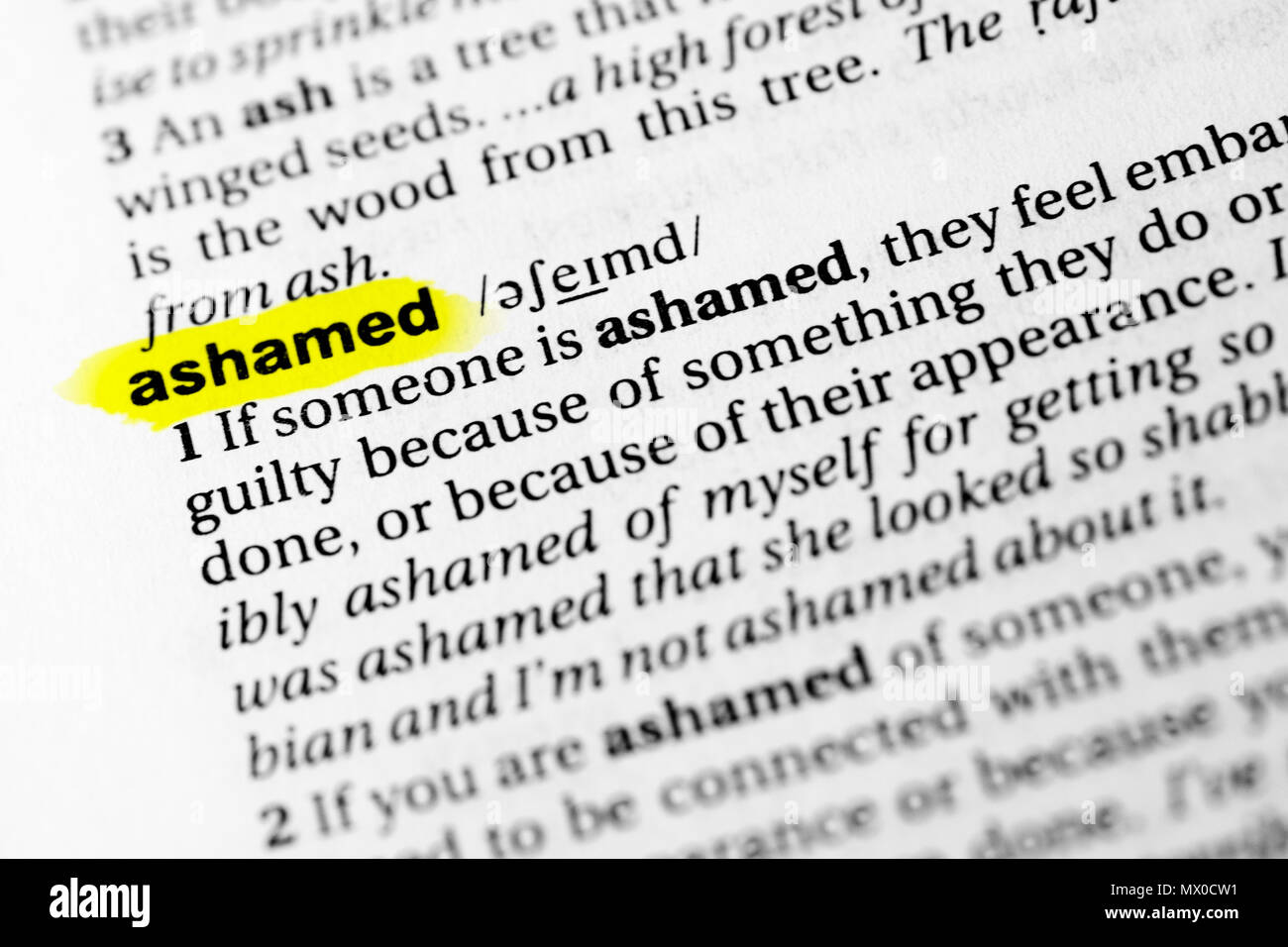 Markierten englische Wort "schämen" und seine Definition im Wörterbuch. Stockfoto