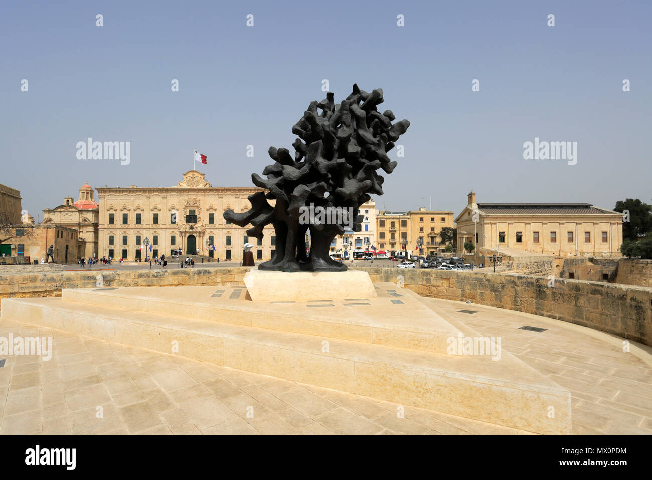 Sommer, der Auberge de Castille Gebäude, Merchants Street, Valletta, Malta. Stockfoto