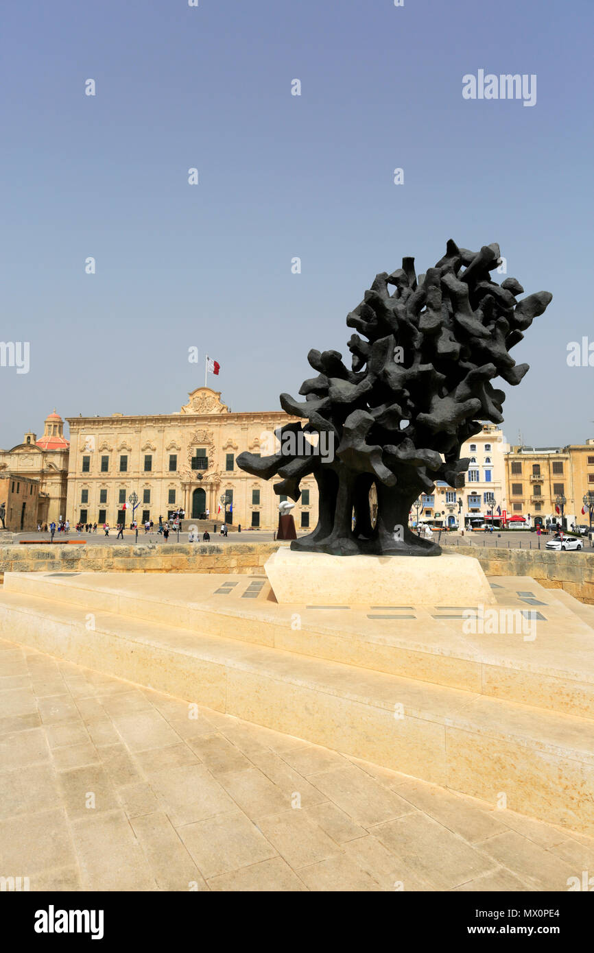 Sommer, der Auberge de Castille Gebäude, Merchants Street, Valletta, Malta. Stockfoto