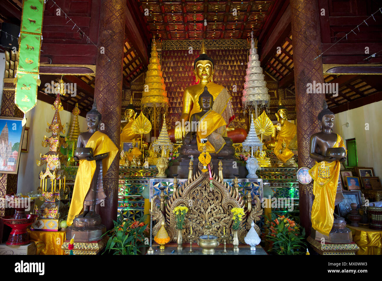 Altar Wat Ket Karem Tempel Chiang Mai Nordthailand Stockfoto