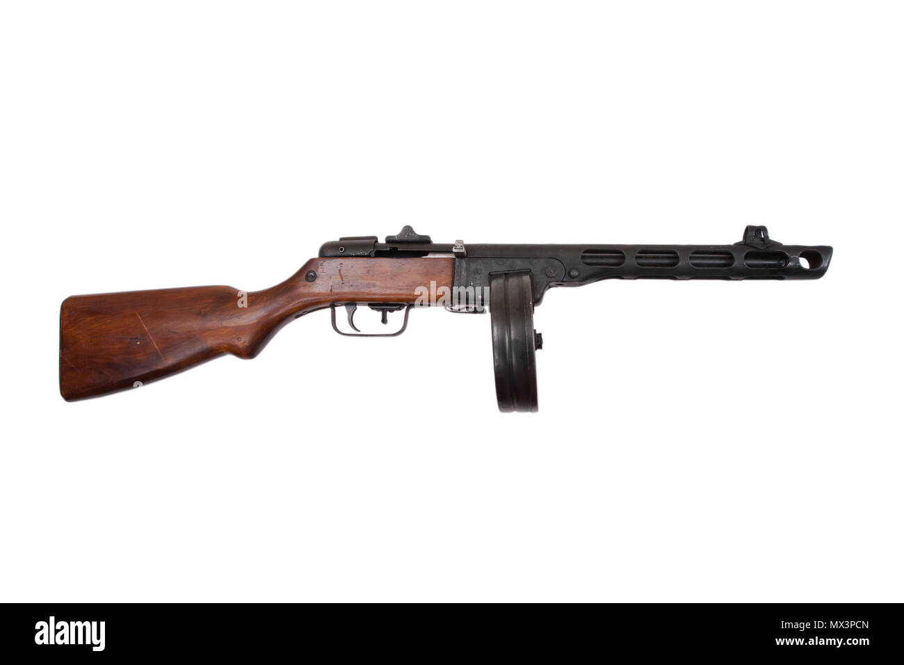 Ns-Zeit sowjetische Maschinenpistole ppsh-41 auf weißem Hintergrund Stockfoto