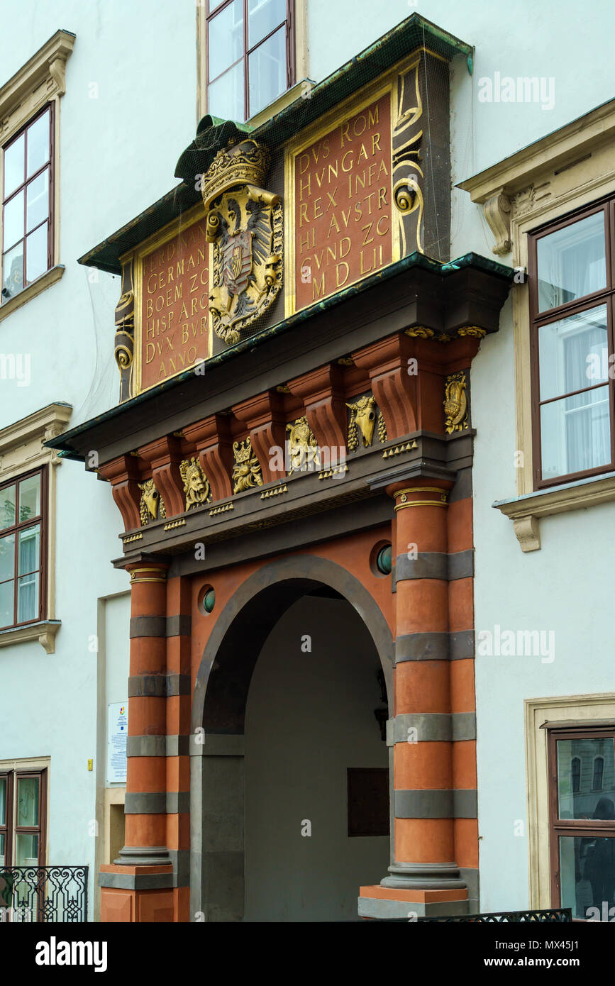 Die Schweizer Tor (Schweizertor) (15 C), original Main Gate im ältesten Teil der Hofburg, Wien, Österreich Stockfoto