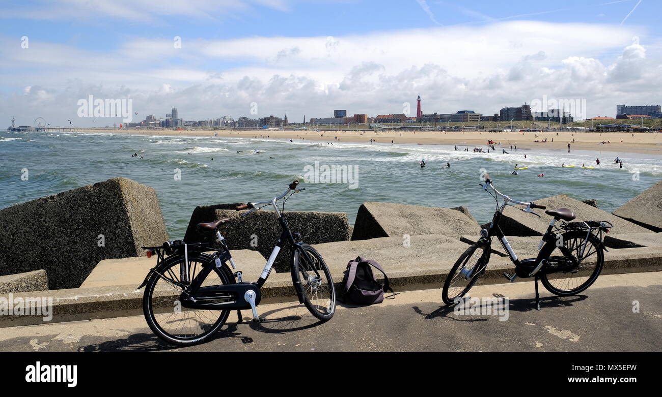 Hafen und dem Strand von Scheveningen Niederlande. Stockfoto