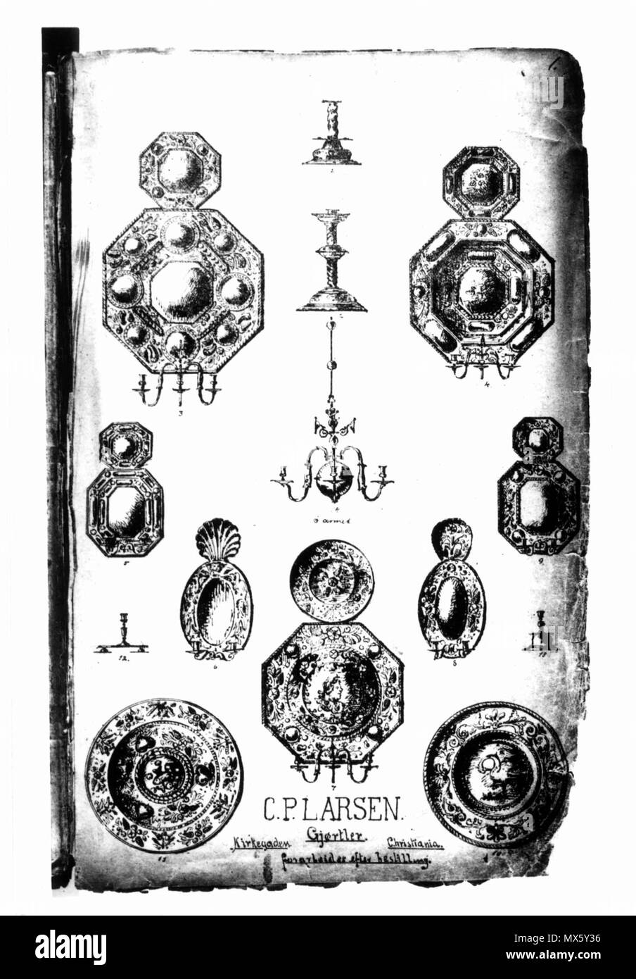 . Norsk Bokmål: Første side av en varekatalog fra C. S. Larsen utgitt ich 1880-årene. Katalogen inneholder mest drevne lampetter, lysestaker og Fett, og mye av denne produksjonen ble solgt til Danmark. Foto Norsk folkemuseum. 18 März 2014, 10:04:07. C. S. Larsen ca 1880. 107 C.P. Larsen katalog NF. 14278-003 Stockfoto