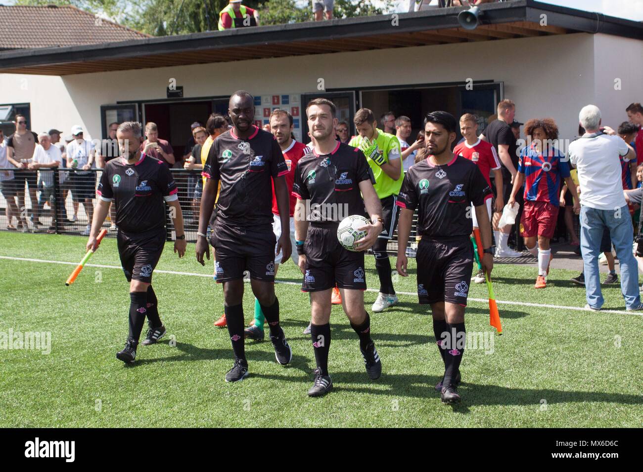Bracknell, Großbritannien. 3. Juni 2018: Bracknell, UK-Karpatalya v Tibet in der CONIFA Welt Fußball-Cup 2018 in Bracknell Town FC. Karpatalya gewann 5-1. Credit: Andrew Spiers/Alamy leben Nachrichten Stockfoto
