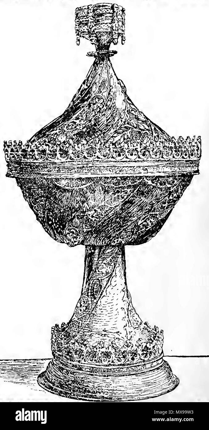 . Die Gründerin' Cup vermachte Christ's College in Cambridge von Lady Margaret Beaufort im Jahr 1507. Fein ziselierte in Silber-vergoldeten und mit Sprays der Eiche geprägt, Rose und Weinblätter, das Innere der Schale ist emailliert mit dem Wappen der Humphrey, Duke of Gloucester, Impaling die Arme seiner zweiten Frau Eleanor Cobham. Die Schale stammt aus 1435-1440 und wurde ursprünglich für Humphrey. 1902. Henry 214 Gründerin "'s Cup Christus College Cambridge Henry Stockfoto