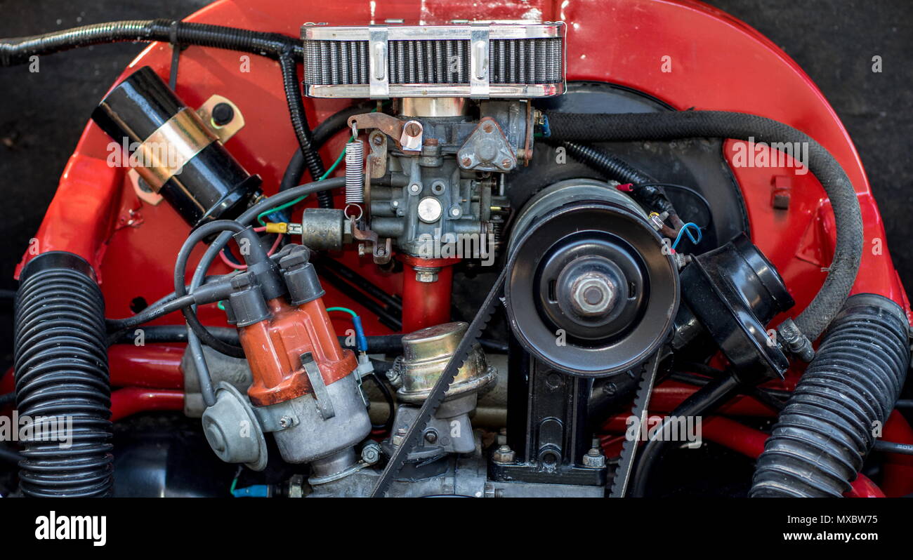 Alberton, Südafrika - Hinten motor eines Vintage Volkswagen Käfer auf einem Oldtimertreffen in der Stadt Bild mit Kopie Raum Stockfoto