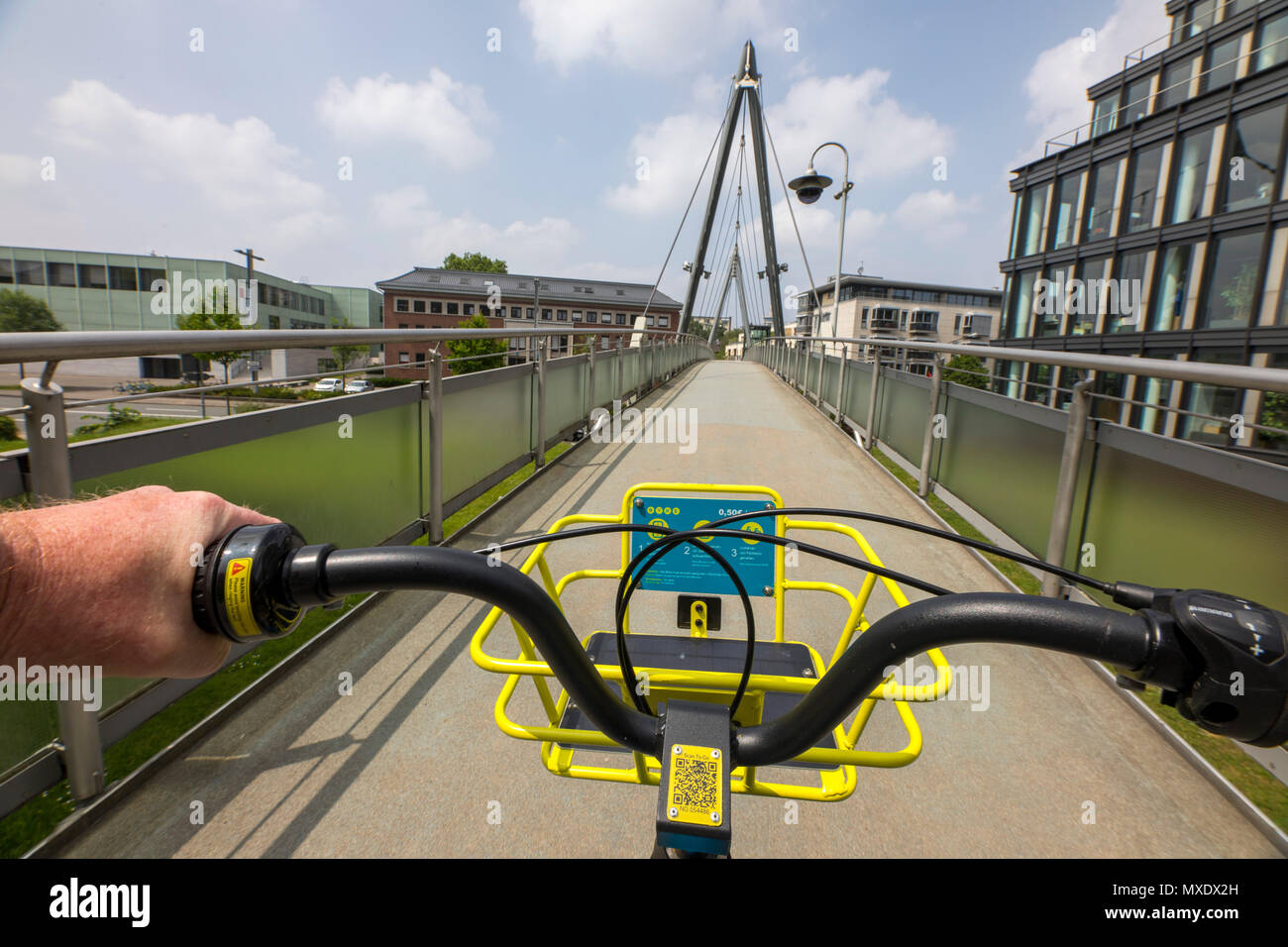 Mieten, Fahrrad, Bike, Fahrräder durch den Provider Byke, hier in Essen, Deutschland, Fahrrad mieten über den App, die Fahrt im Zeitintervall berechnet wird, können Sie Stockfoto