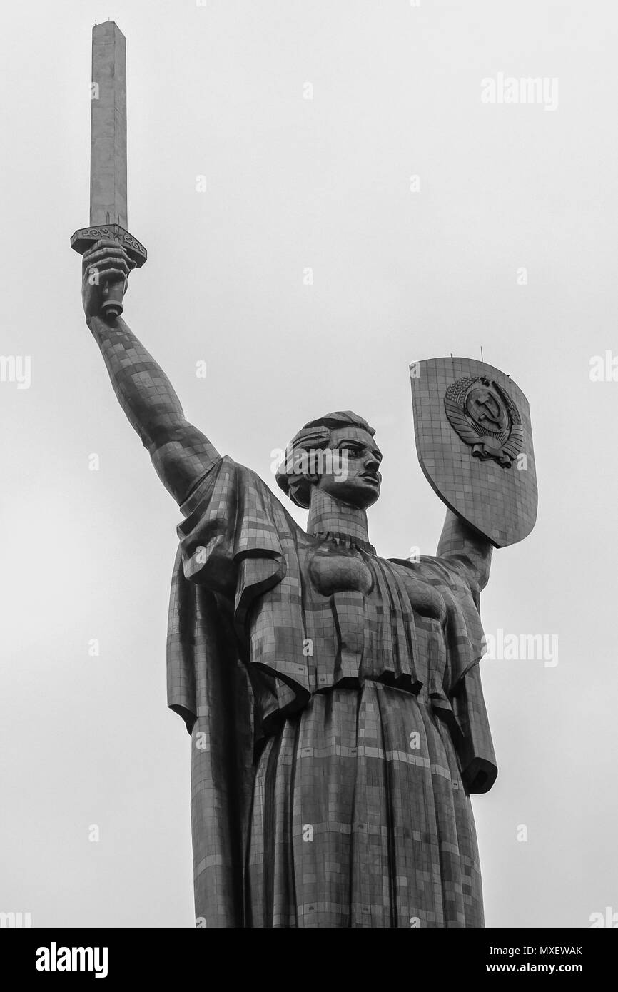 Rodina Mat (Mutterland Denkmal) in Kiew, Ukraine, Porträt, Nahaufnahme Stockfoto