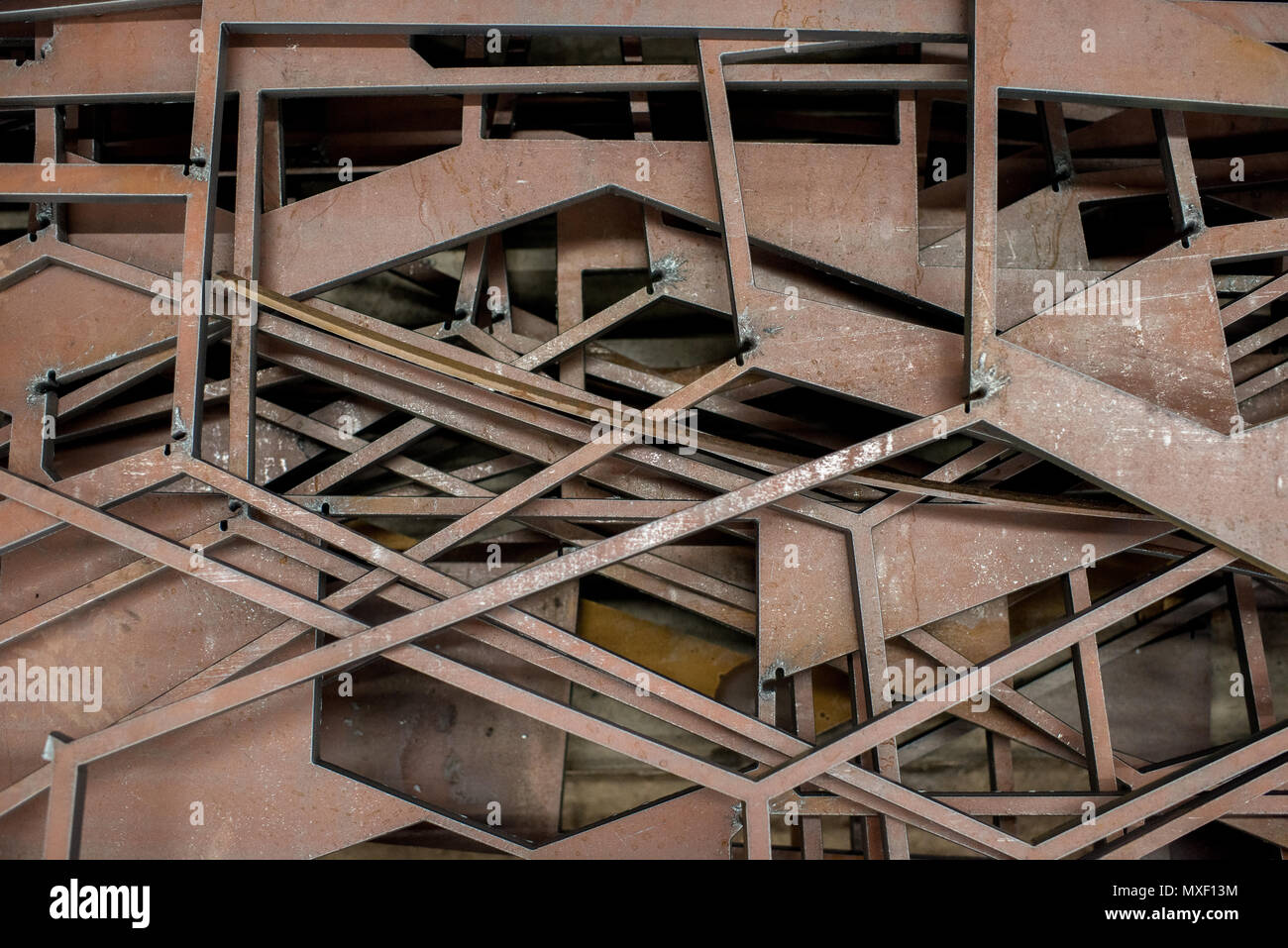 Werkstücke aus Metall im Werk Produktion Stockfoto