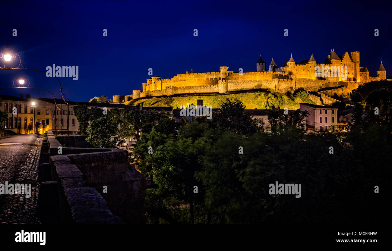 In der Nacht in Carcassonne Carcassonne, Aude, Frankreich Am 10. Juni 2015 getroffen Stockfoto