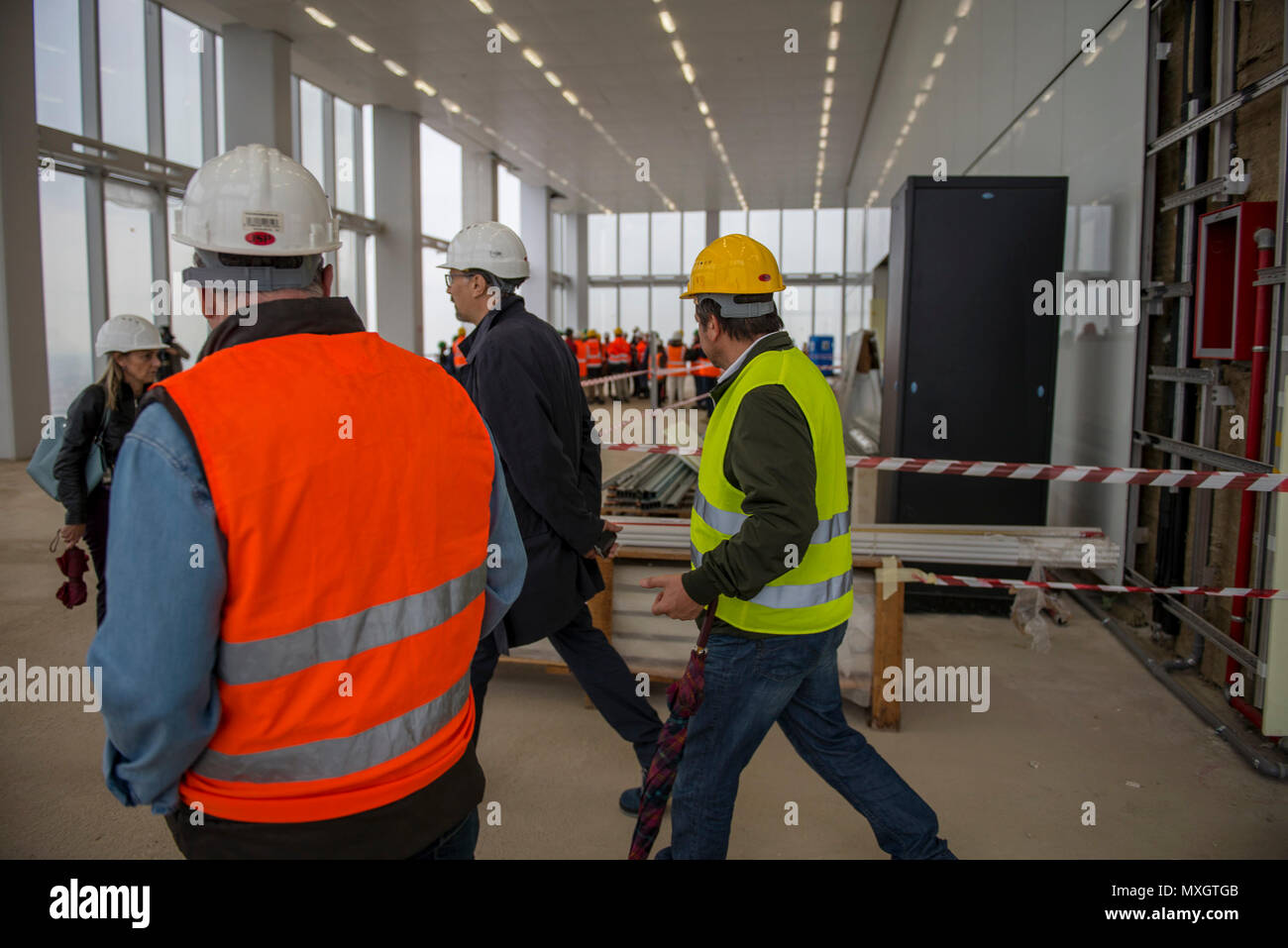 Juni 4, 2018 - Turin, Italy-June 4, 2018: Regione Skyscraper Presse Besuch der Baustelle Credit: Stefano Guidi/ZUMA Draht/Alamy leben Nachrichten Stockfoto