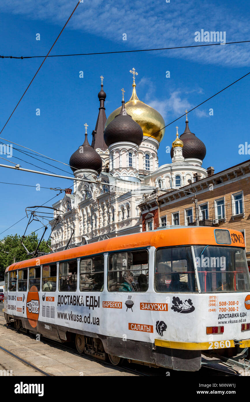Die Menschen vor Ort, mit der Straßenbahn, Odessa, Ukraine Stockfoto